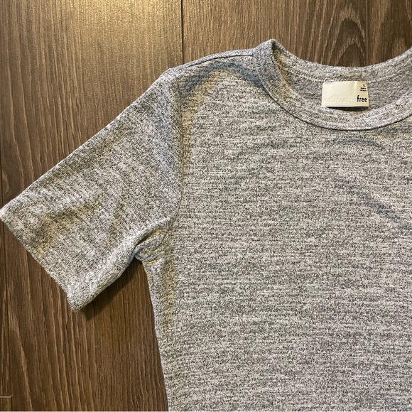 Wilfred Aritzia Salt and Pepper Body Con - Picture 5 of 5